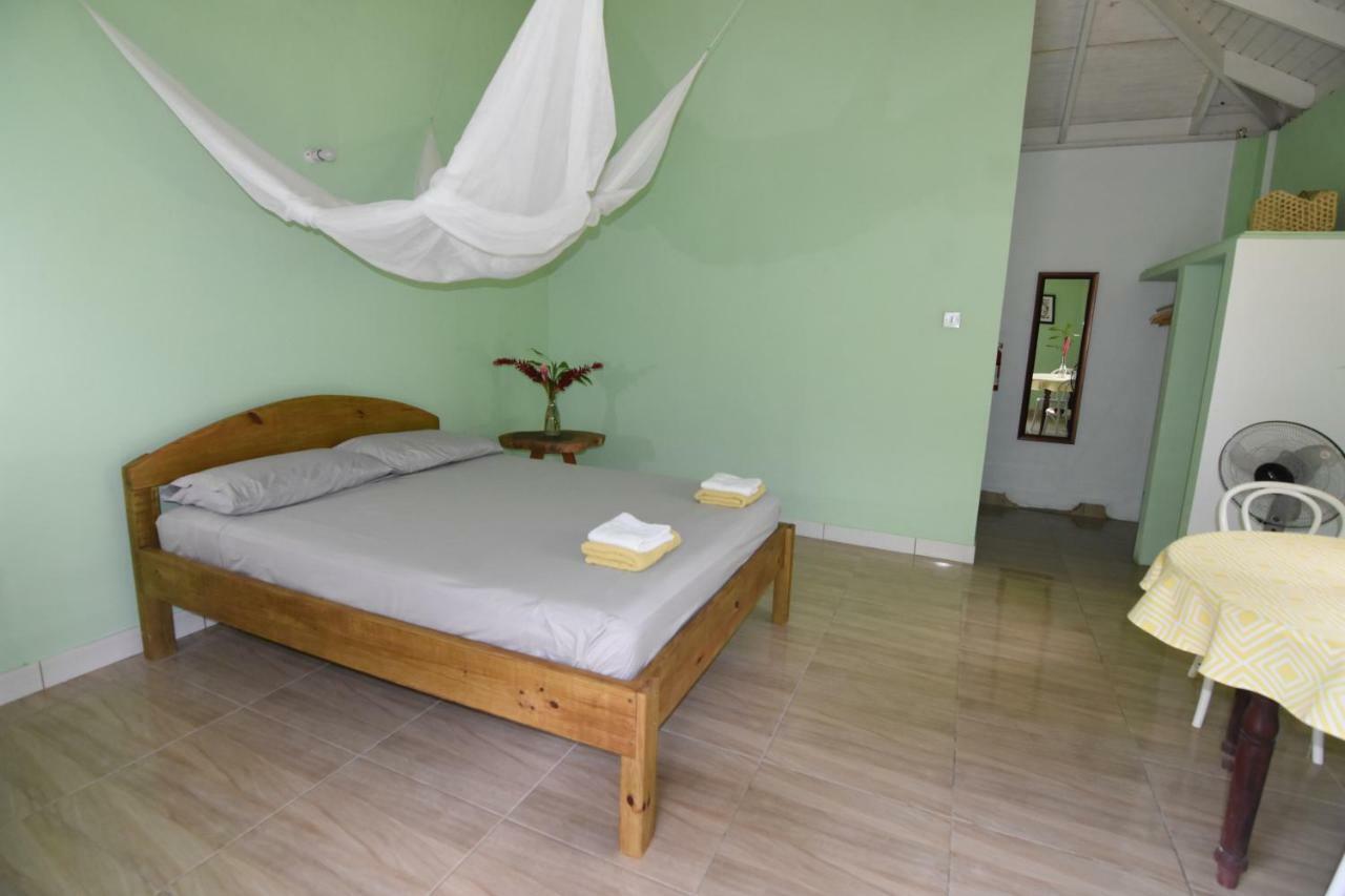 Soufriere Guesthouse Экстерьер фото