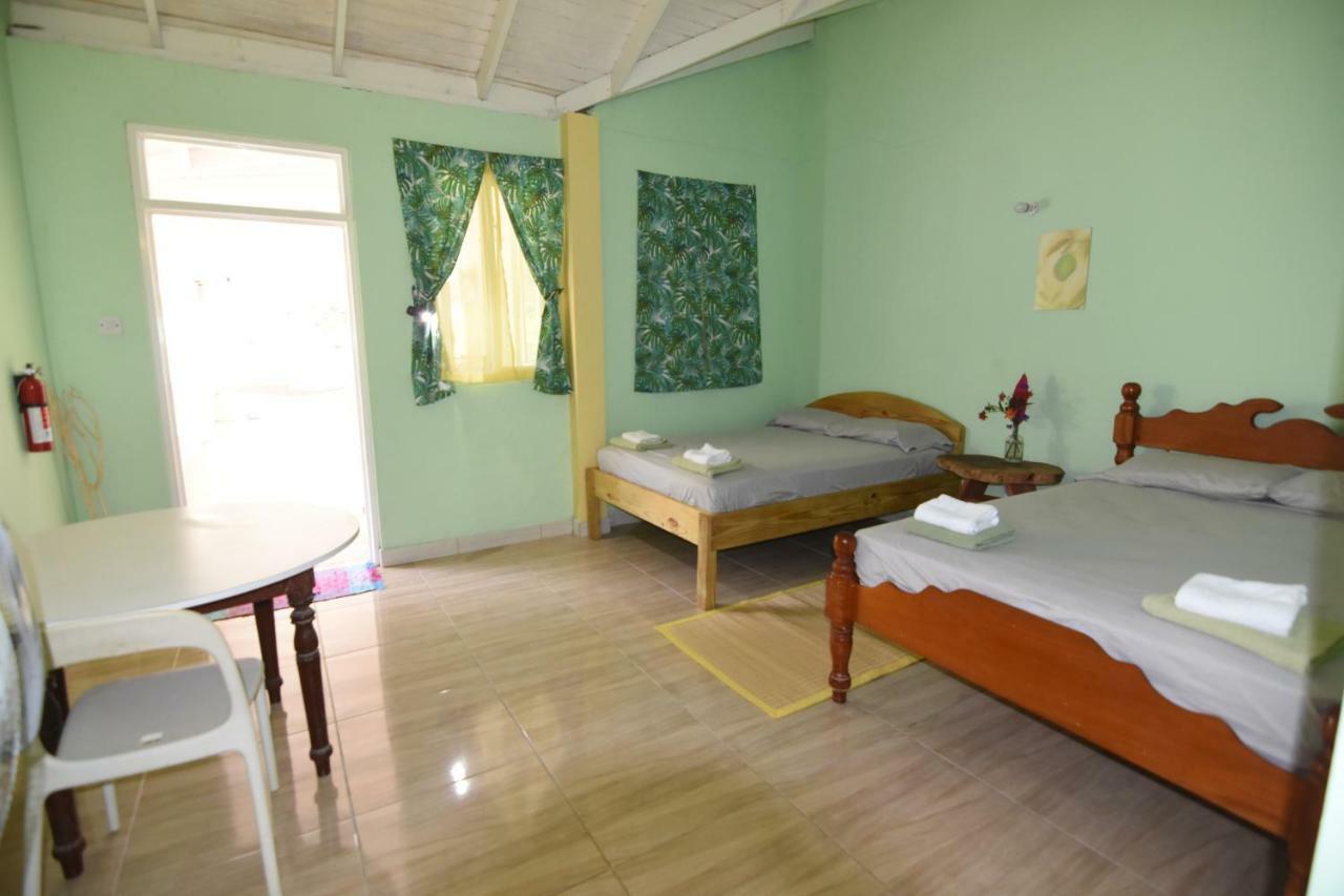 Soufriere Guesthouse Экстерьер фото