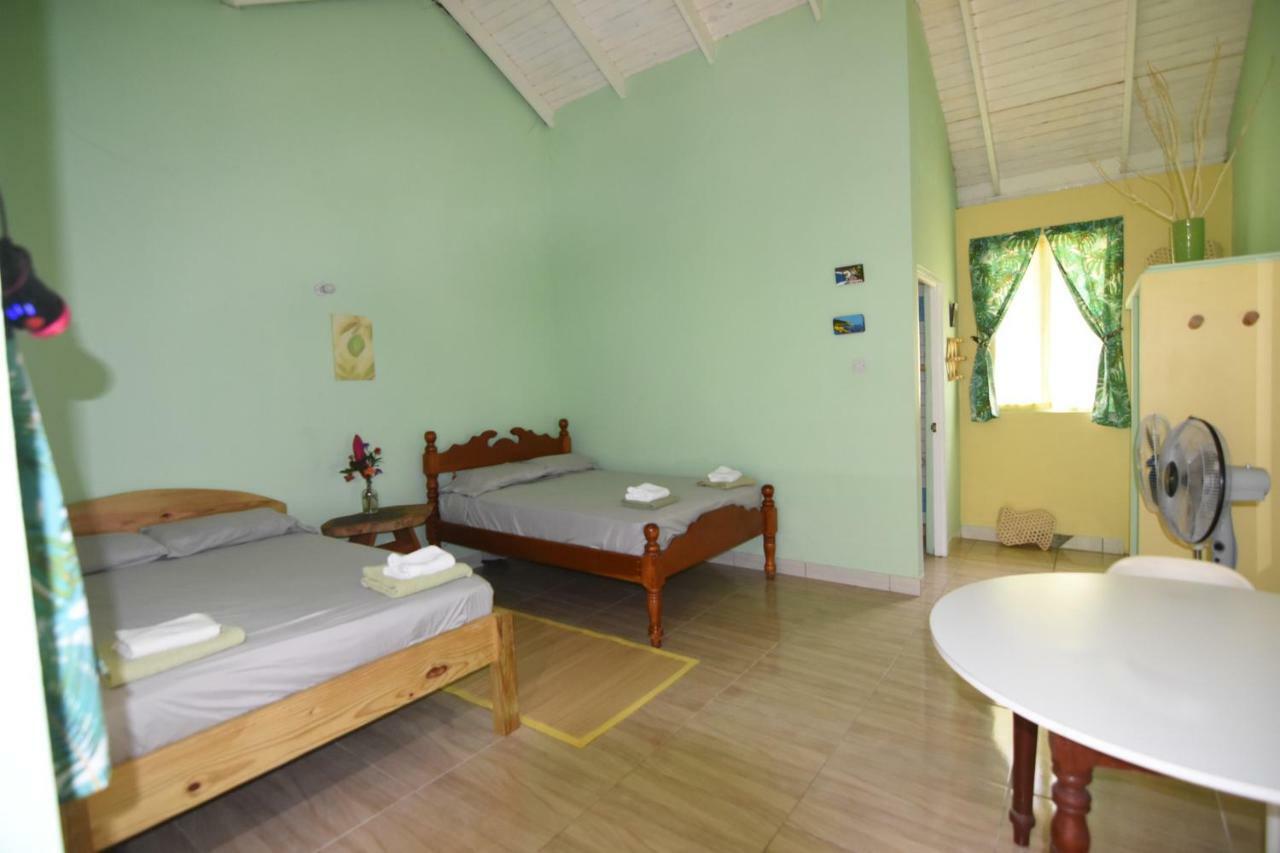 Soufriere Guesthouse Экстерьер фото